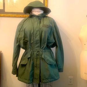 Tommy Hilfiger forest green water resistant jacket